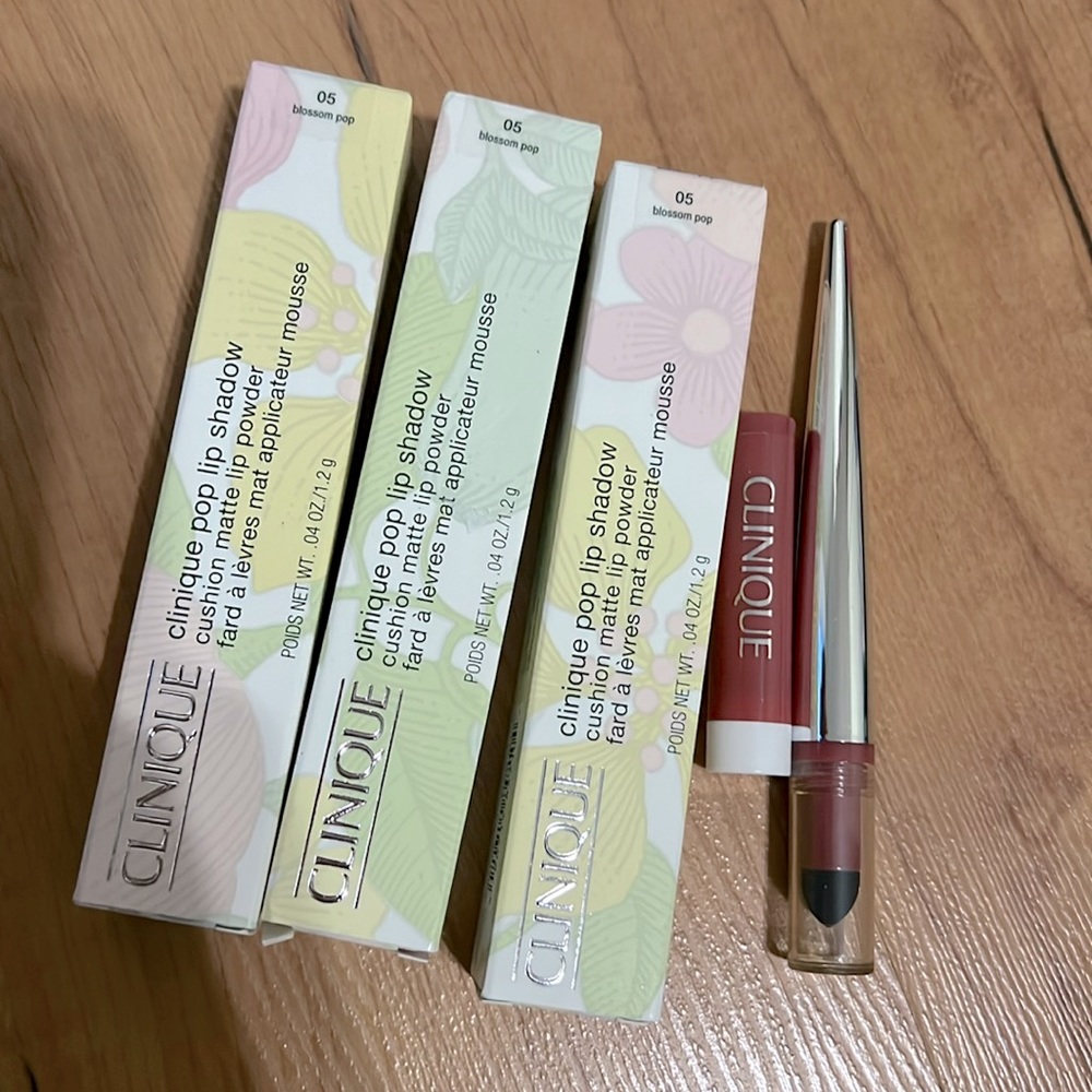 Clinique pop lip shadow set